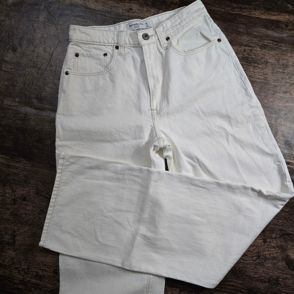 Abercrombie & Fitch The Loose High Rise White Wide Leg